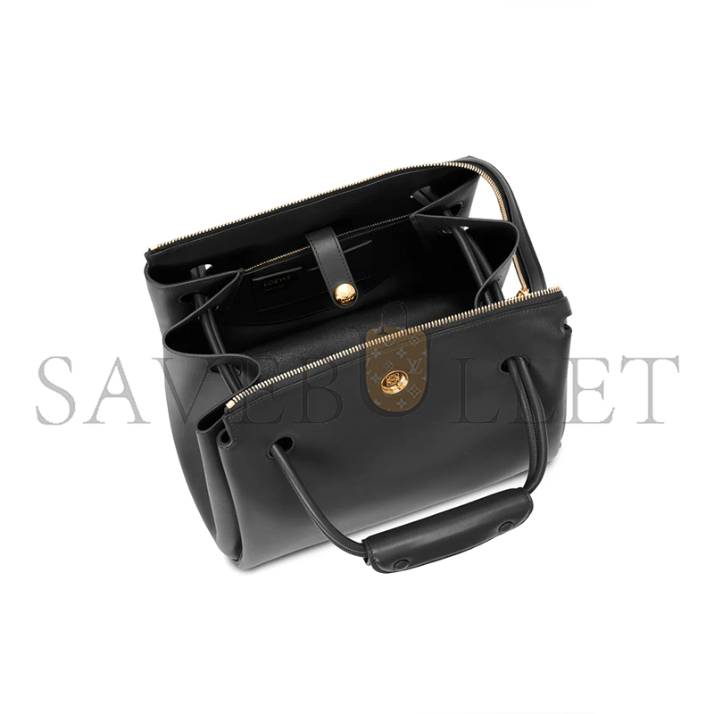 LOEWE MEDIUM MADRID BAG IN SUPPLE CALFSKIN AANBAB1X01-1100 (28.5*23*11cm) LOEWE MEDIUM MADRID BAG IN SUPPLE CALFSKIN AANBAB1X01-1100 (28.5*23*11cm)